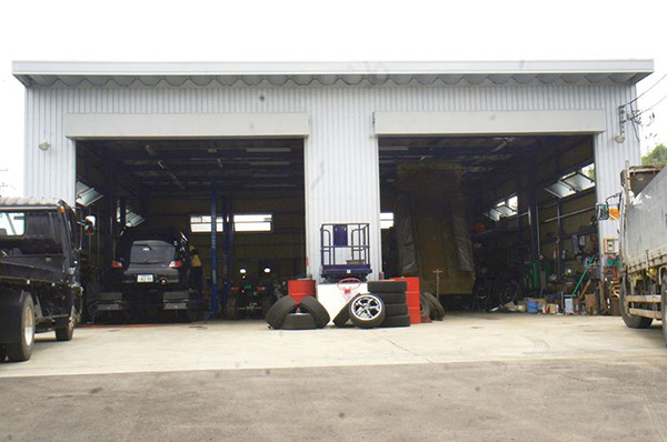 オレンジ色のニクいヤツ Juiceup 本社アトム